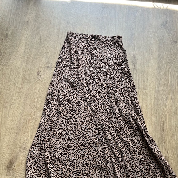 Reformation Maxi Skirt - Picture 4 of 5